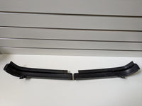 Genuine LH & RH Finisher Trim Molding Land Rover Discovery L318 1998 - 2001 Used