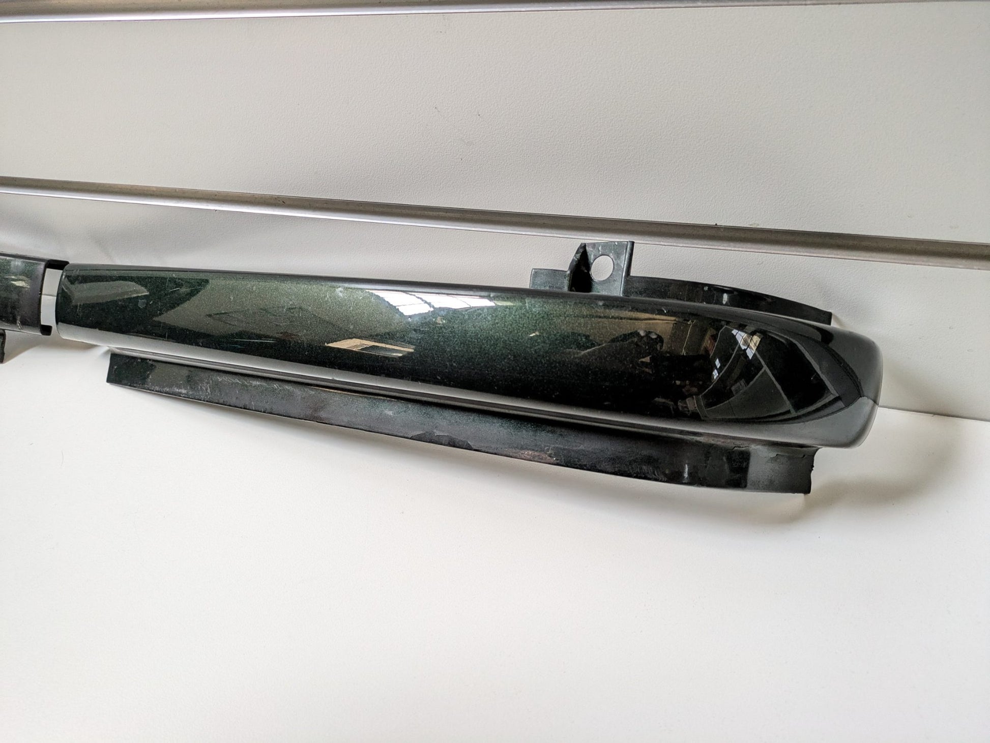 Genuine LH & RH Finisher Trim Molding Land Rover Discovery L318 1998 - 2001 Used