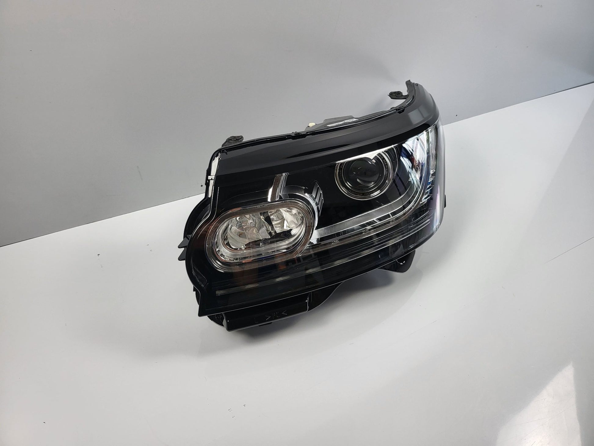 Genuine LH Headlight Range Rover L405 2012 - 2017 New