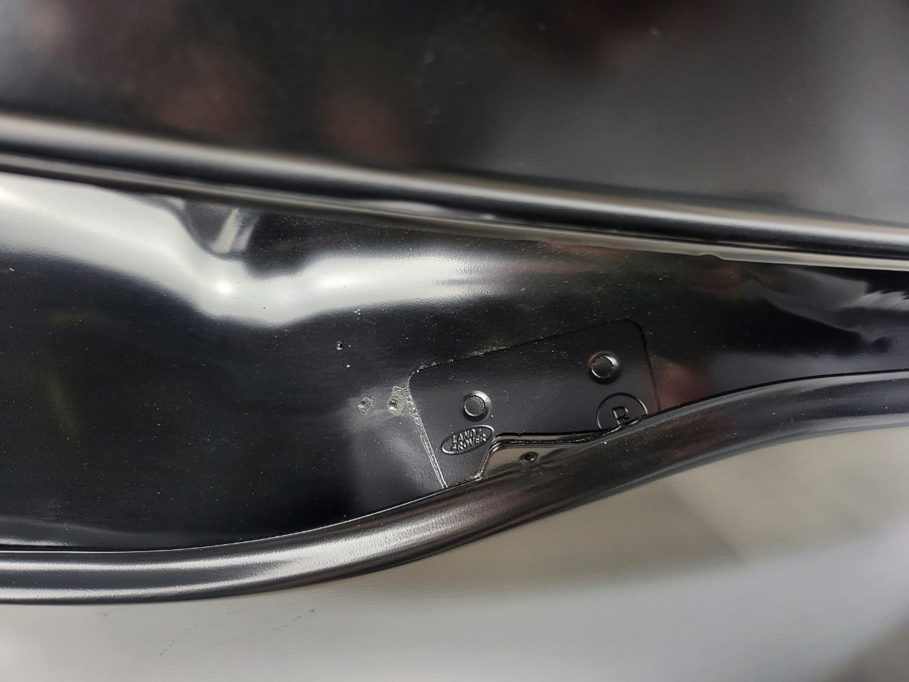 Genuine RH Rear Quarter Panel Land Rover Range Rover Velar L560 2018-2023