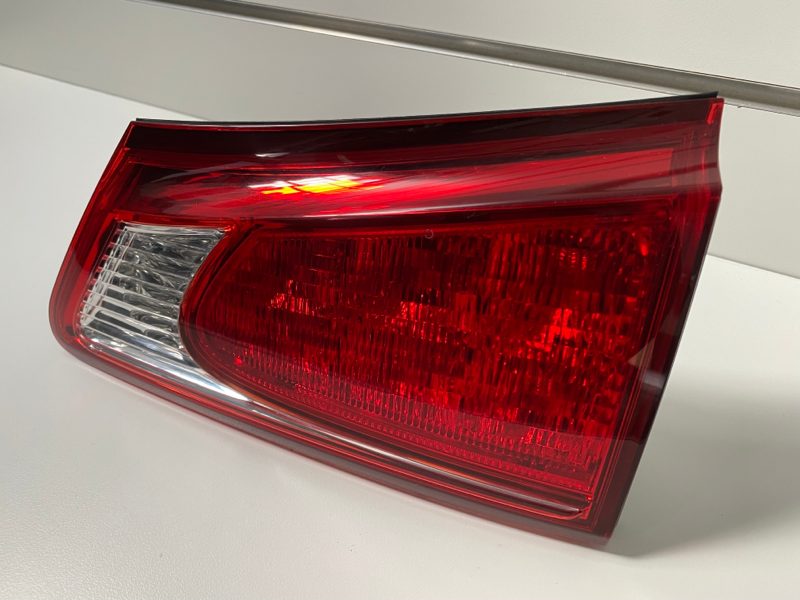 Genuine RH Inner Taillight Lexus Is Facelift XE20 2008-2013 Used
