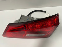 Genuine RH Taillight Lexus IS Pre-Facelift XE20 2005-2008 Used