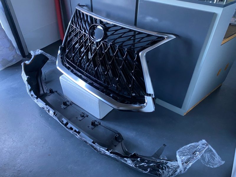 Aftermarket TRD Grill and Lip Fits Lexus LX 570 J200 3rd FL 2015 - 2021 New