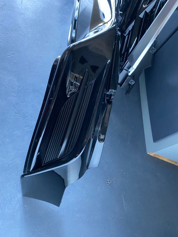 Aftermarket TRD Grill and Lip Fits Lexus LX 570 J200 3rd FL 2015 - 2021 New