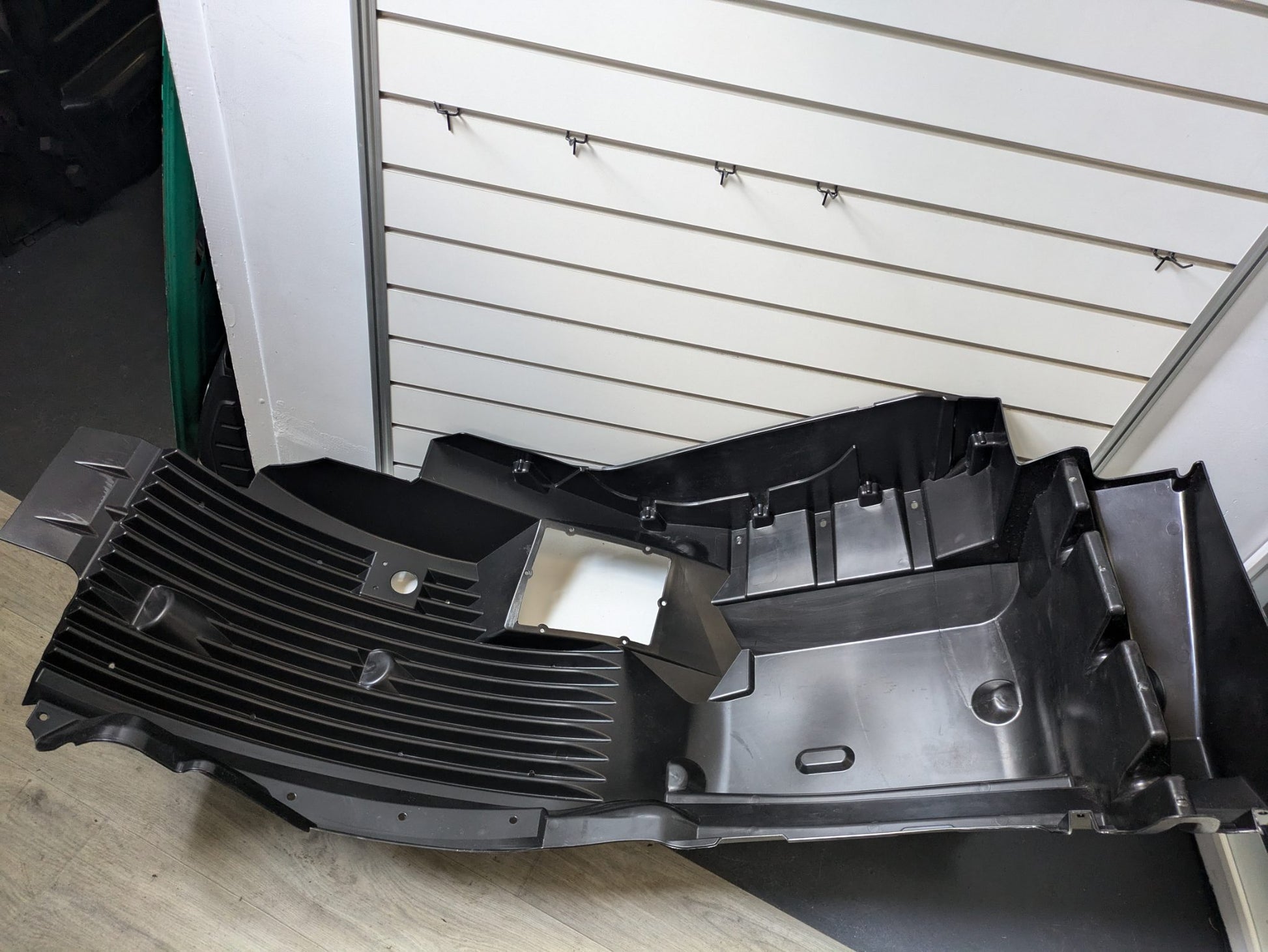 Genuine RH Wing Liner Man TGX 2005 - 2024 New