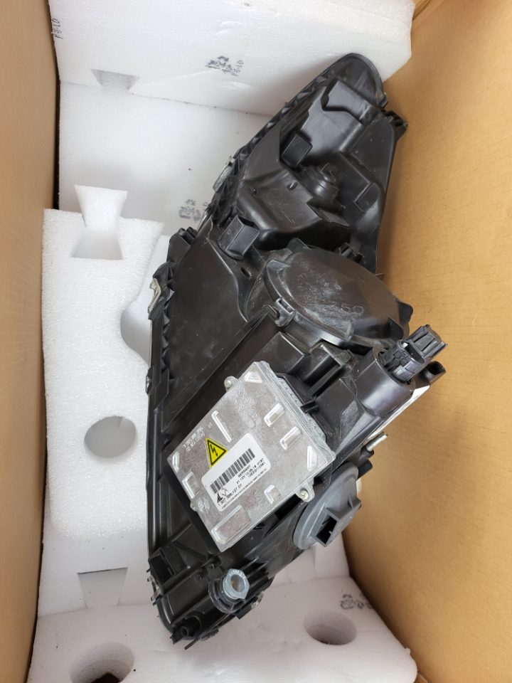 Genuine LH Headlight Maserati GranTurismo Mc Stradale &amp; Sport FL 2013 - 2019 Used