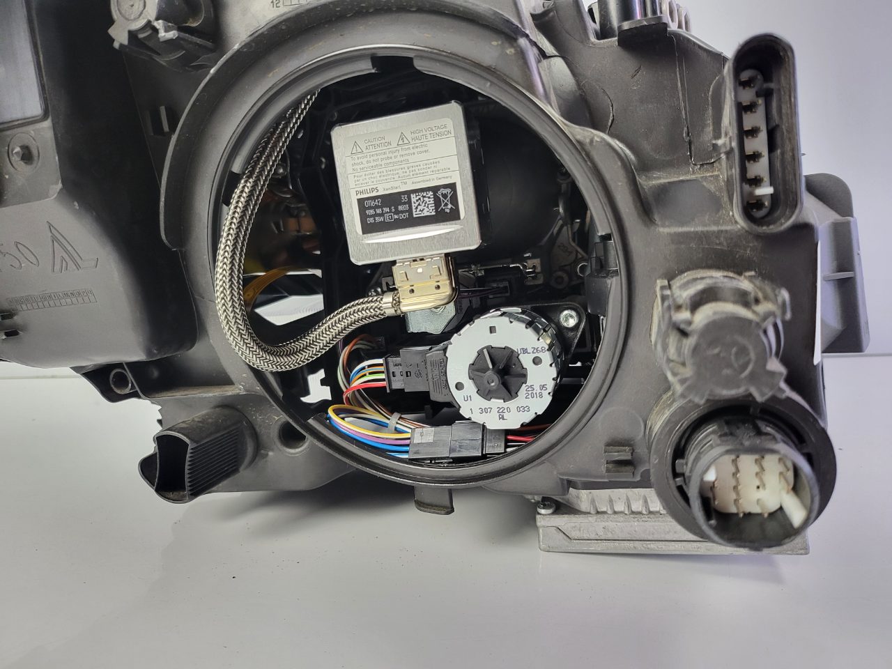 Genuine LH Headlight Maserati GranTurismo Mc Stradale &amp; Sport FL 2013 - 2019 Used