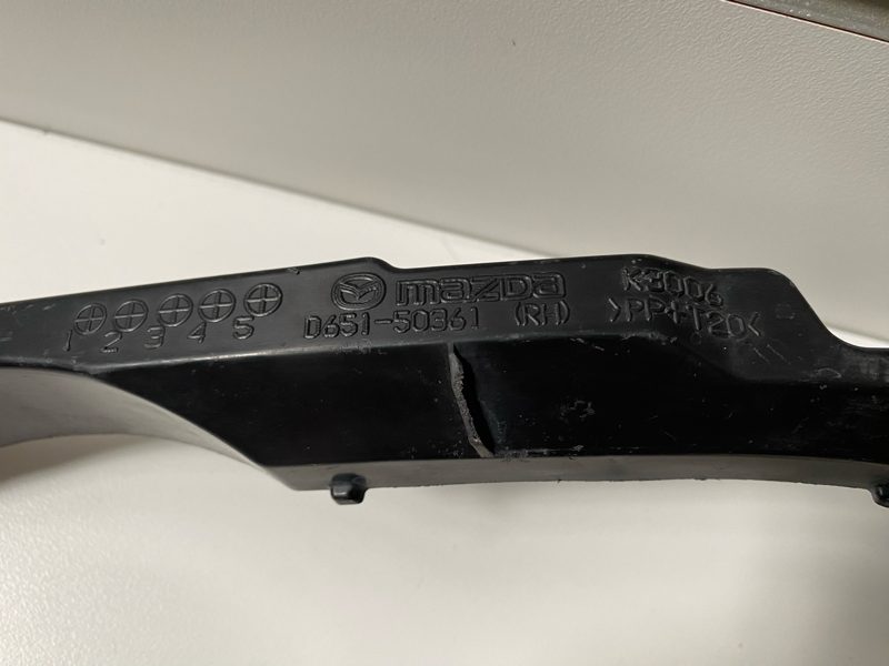 Genuine Rear Bumper RH Mounting Bracket Mazda 2 Demio DE 2007 - 2014 Used