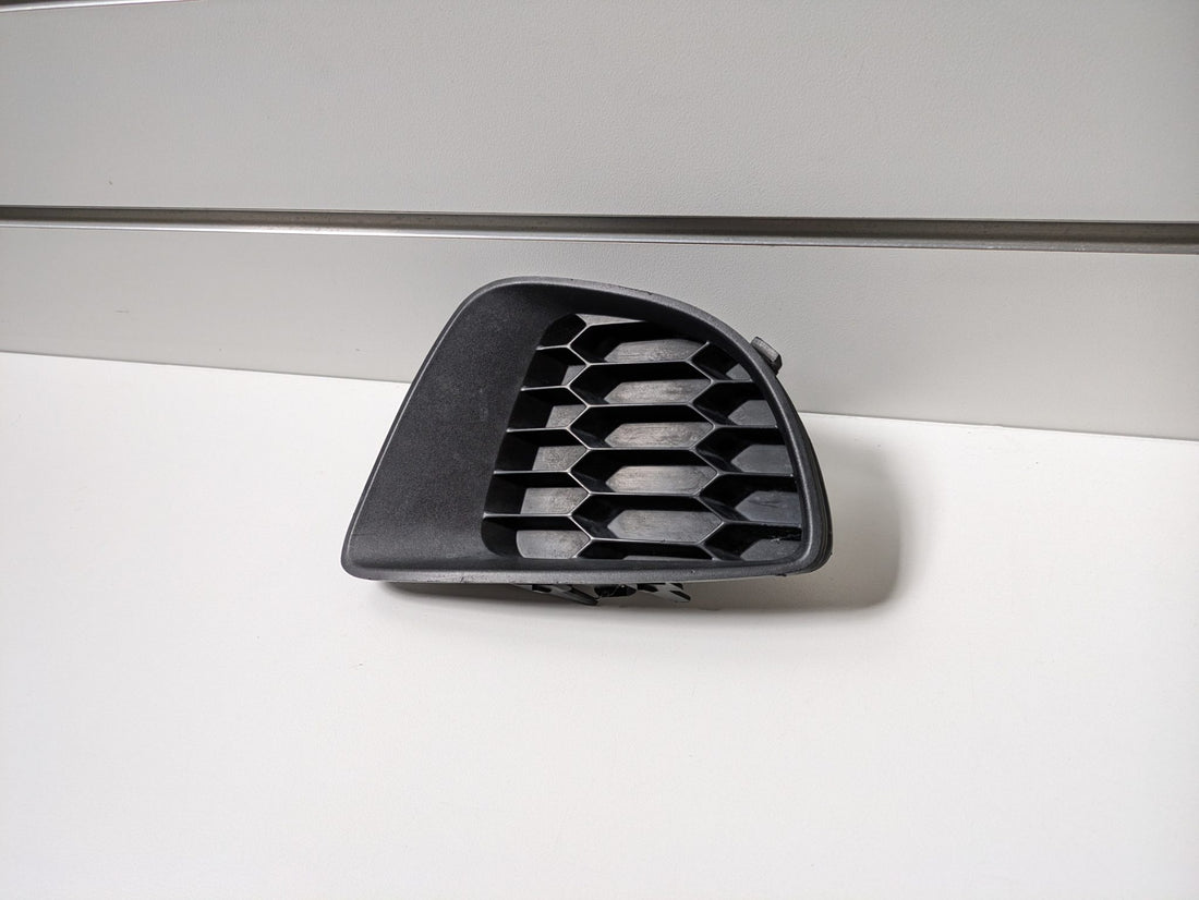 Genuine LH Fog Light Cover Mazda 2 / Demio DE 2007–2010 Used
