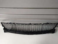 Genuine Front Bumper Grill Mazda 3 Axela BK 2004 – 2006 Used