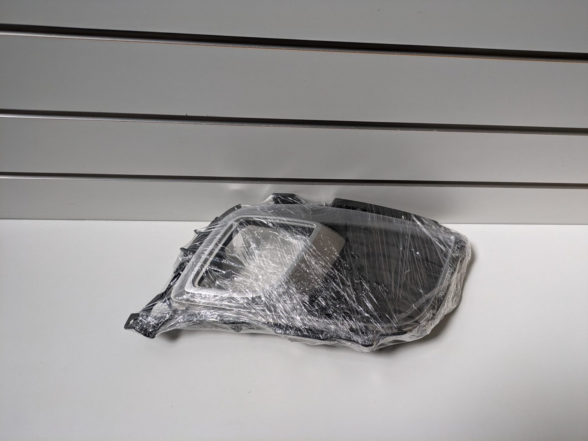 Genuine LH Fog Light Cover Mazda 6/Atenza Sport GH1/GH2 2008–2010 Used