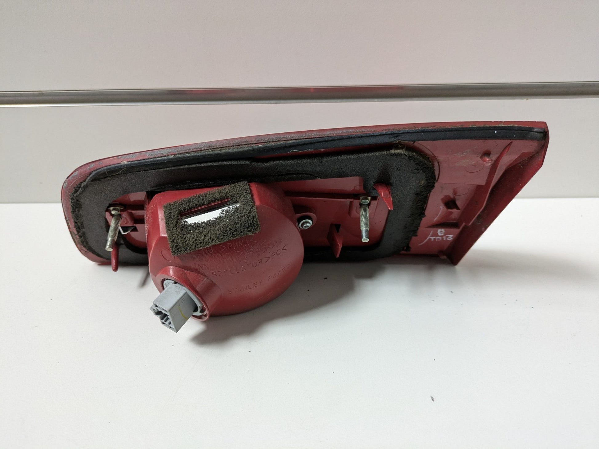 Genuine LH Inner Bootlid Taillight Mazda Demio 2 FL DY3W 2005 - 2007 Used