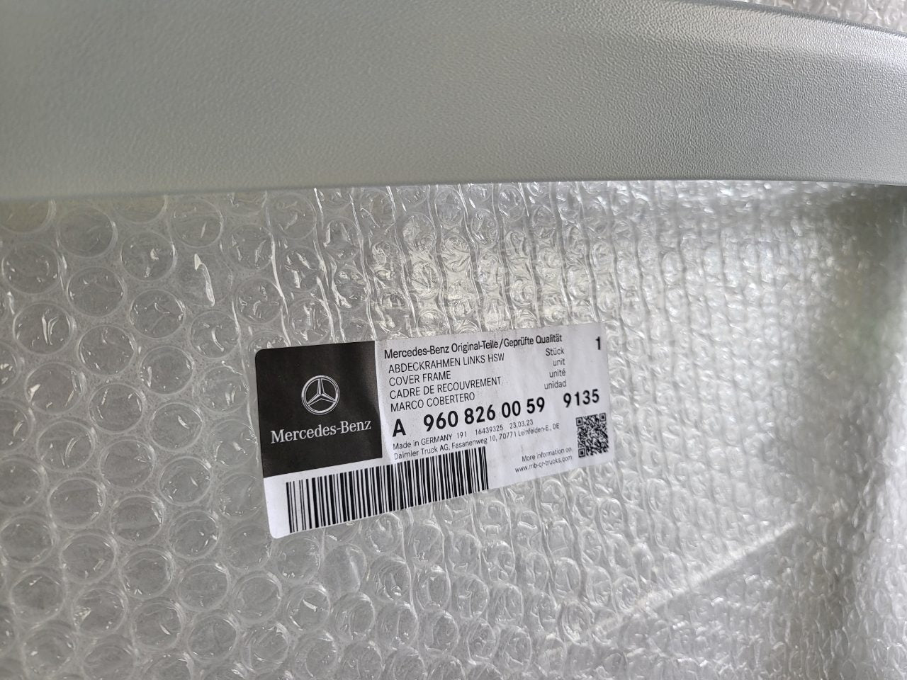 Genuine LH Front Bumper Grill Spoiler Molding Mercedes Actros MP5 2546 2651 2018-2025 New