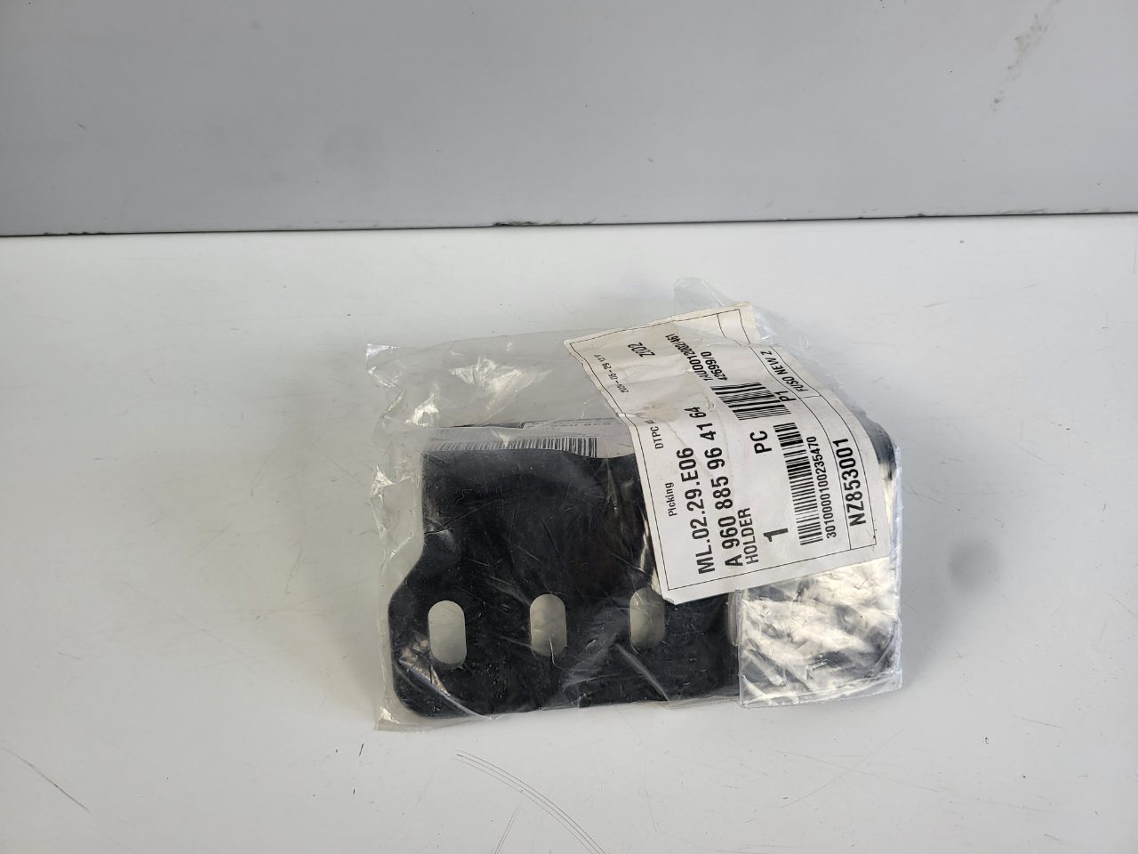Genuine LH NS Underride Guard Bracket Mercedes Actros MP5 2546 2651 New