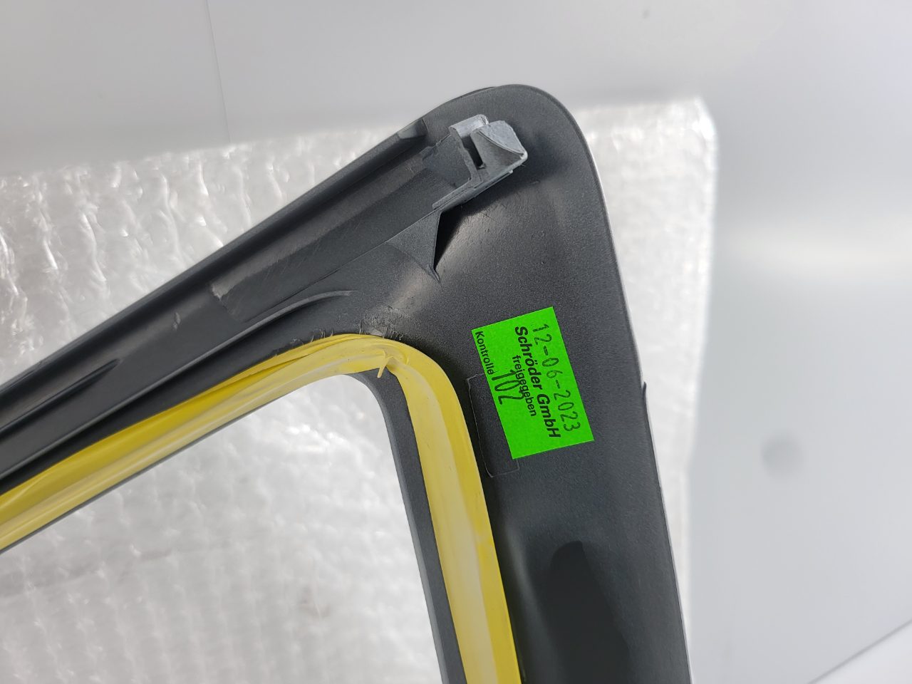 Genuine RH Front Bumper Grill Spoiler Molding Mercedes Actros MP5 2546 2651 2018-2025 New