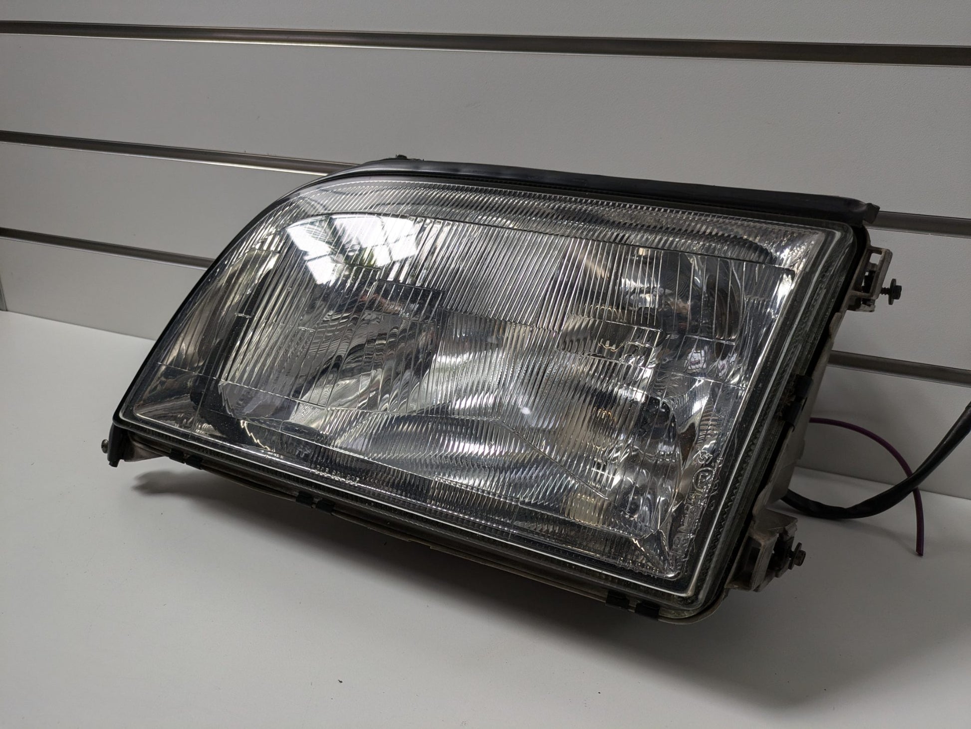 Genuine LH Headlight Mercedes S Class W140 1992 - 1999 Used