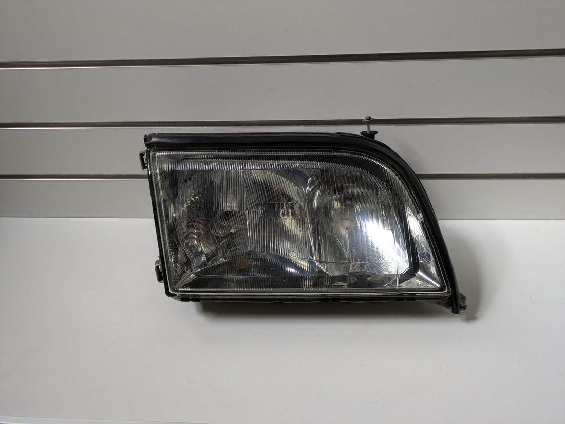 Genuine RH Headlight Mercedes S Class W140 1992 - 1999 Used