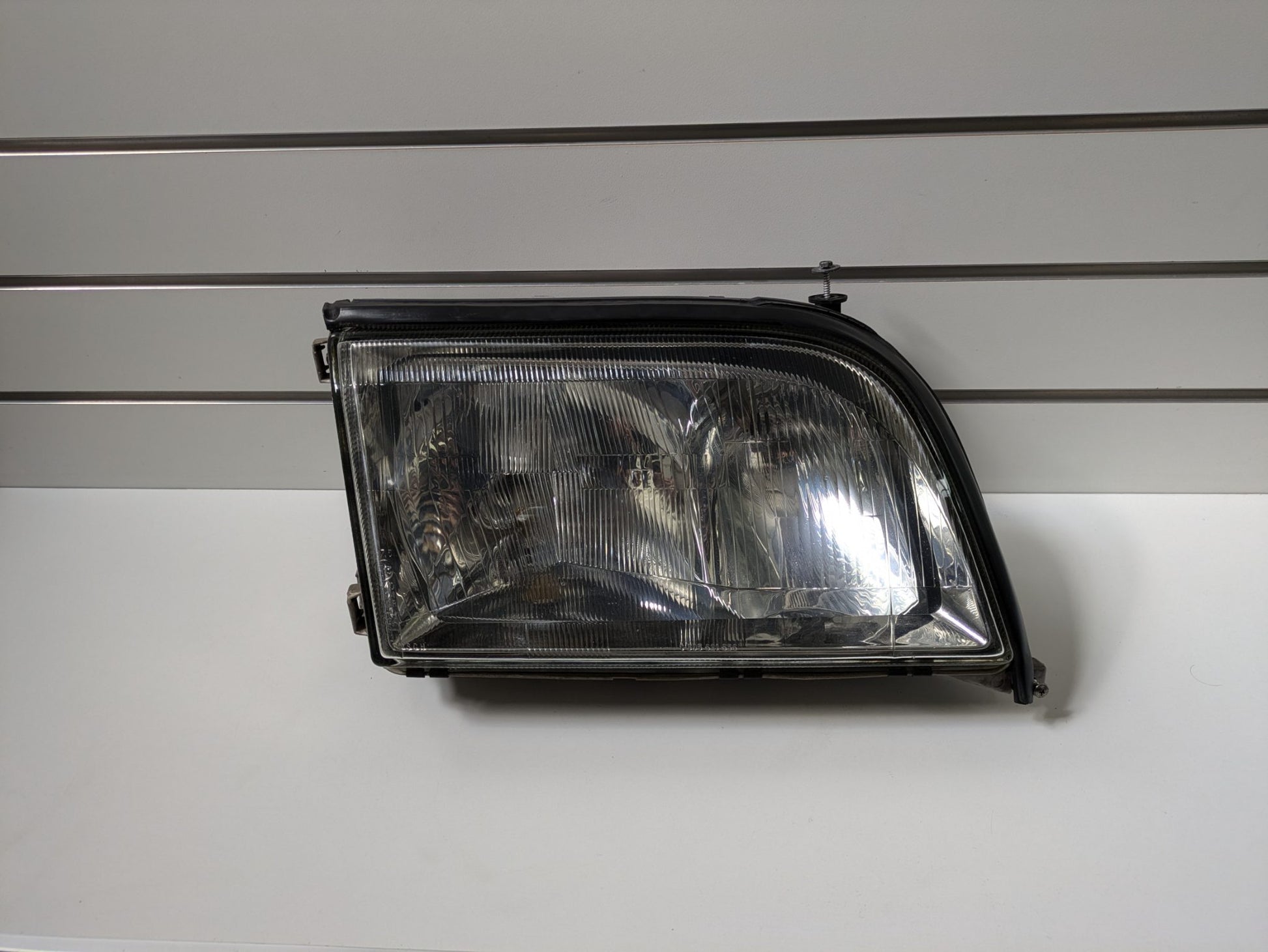 Genuine RH Headlight Mercedes S Class W140 1992 - 1999 Used