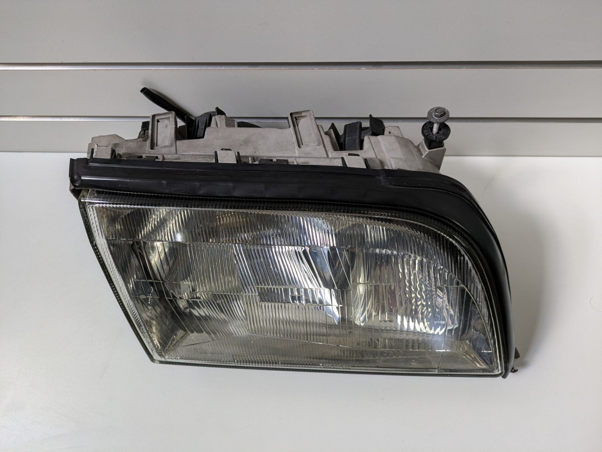 Genuine RH Headlight Mercedes S Class W140 1992 - 1999 Used