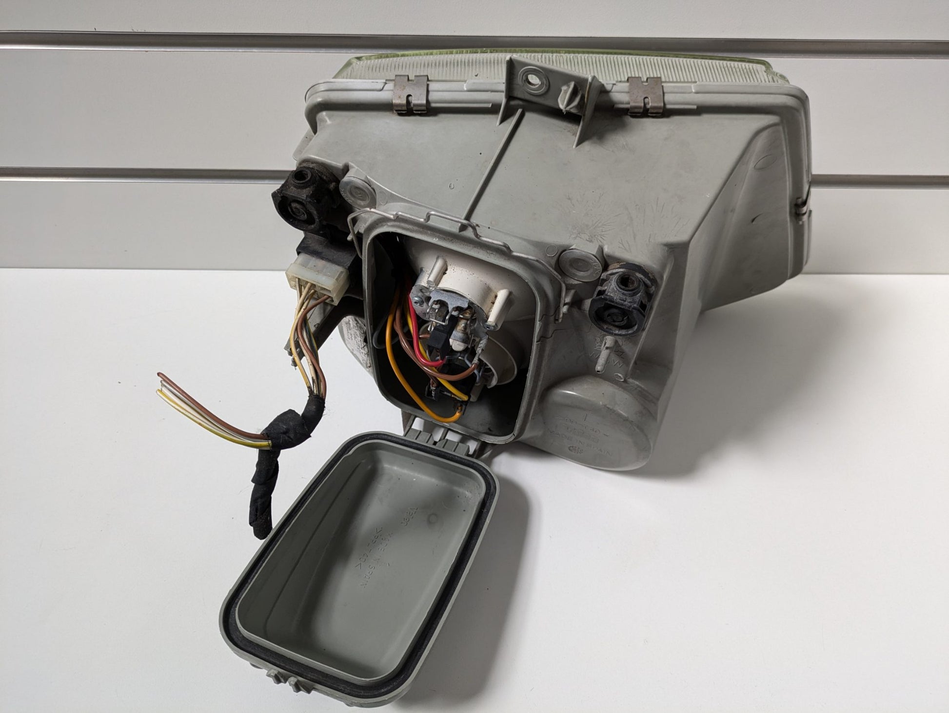 Genuine LH Headlight Mercedes V Class W638 1996 - 2003 Used