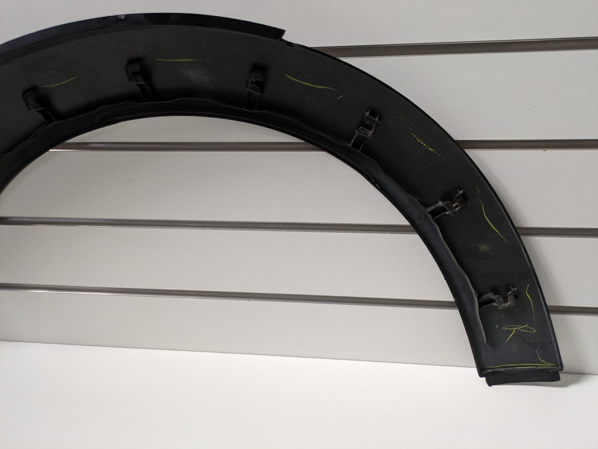 Genuine Front RH Wheel Arch Cover MINI Cooper R56 R57 2006-2013 Used