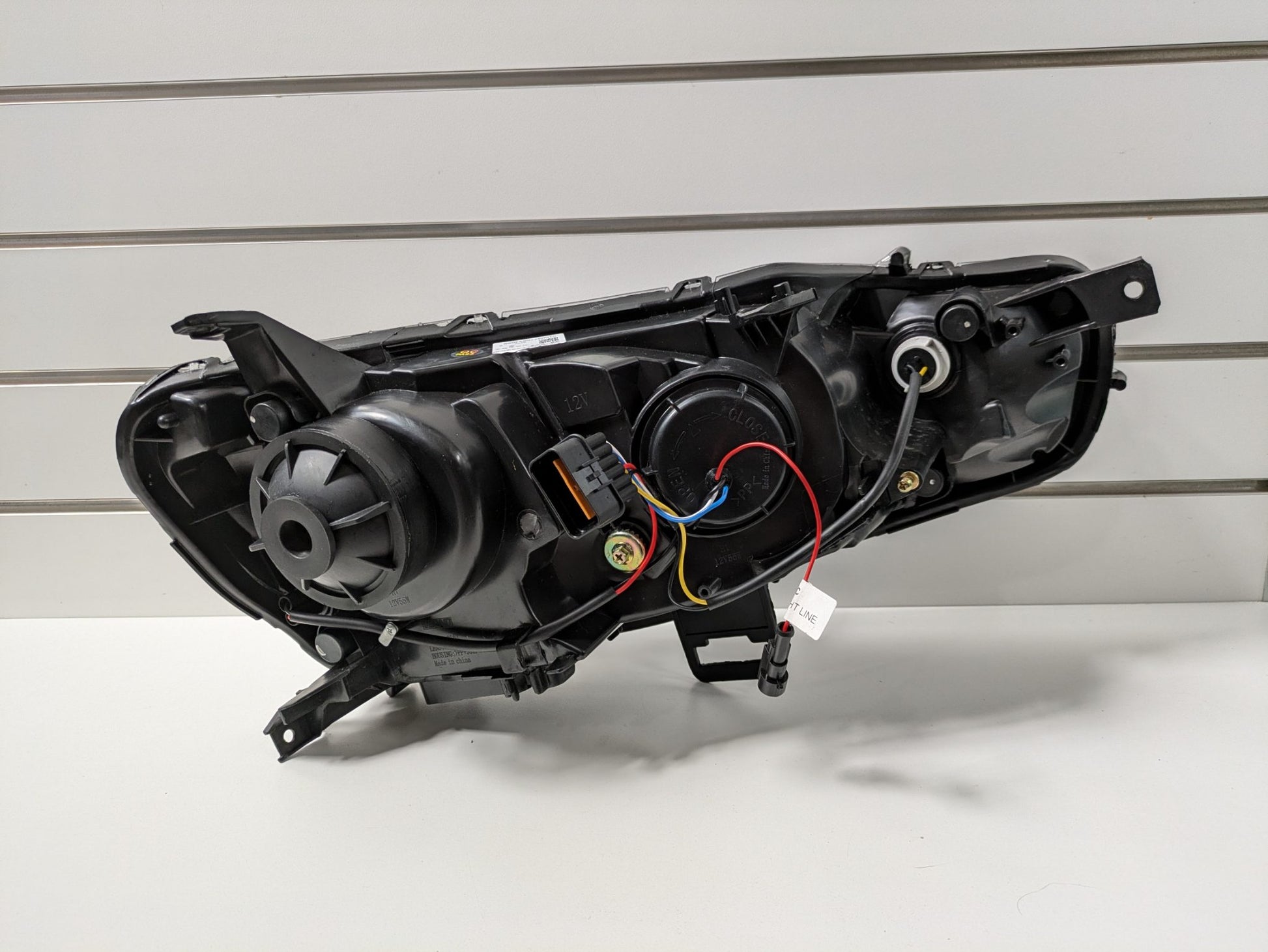 Vland LH Headlight Bi-Xenon Mitsubishi Evo X CZ4A 2008 - 2016 Used