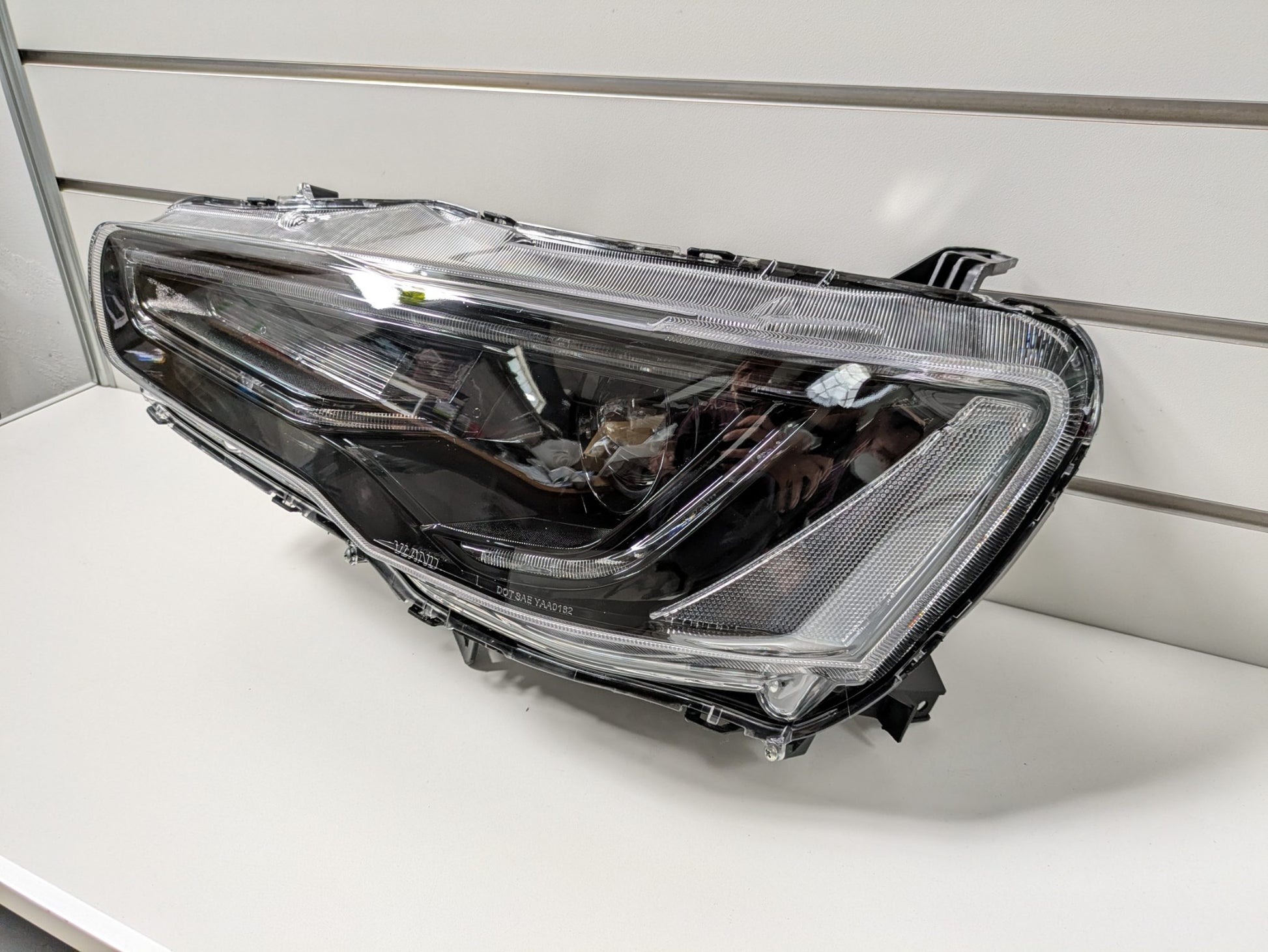 Vland LH Headlight Bi-Xenon Mitsubishi Evo X CZ4A 2008 - 2016 Used