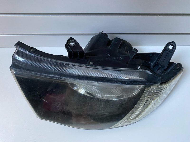 Genuine LH Headlight Mitsubishi Triton KA KB Facelift 2010-2015 Used