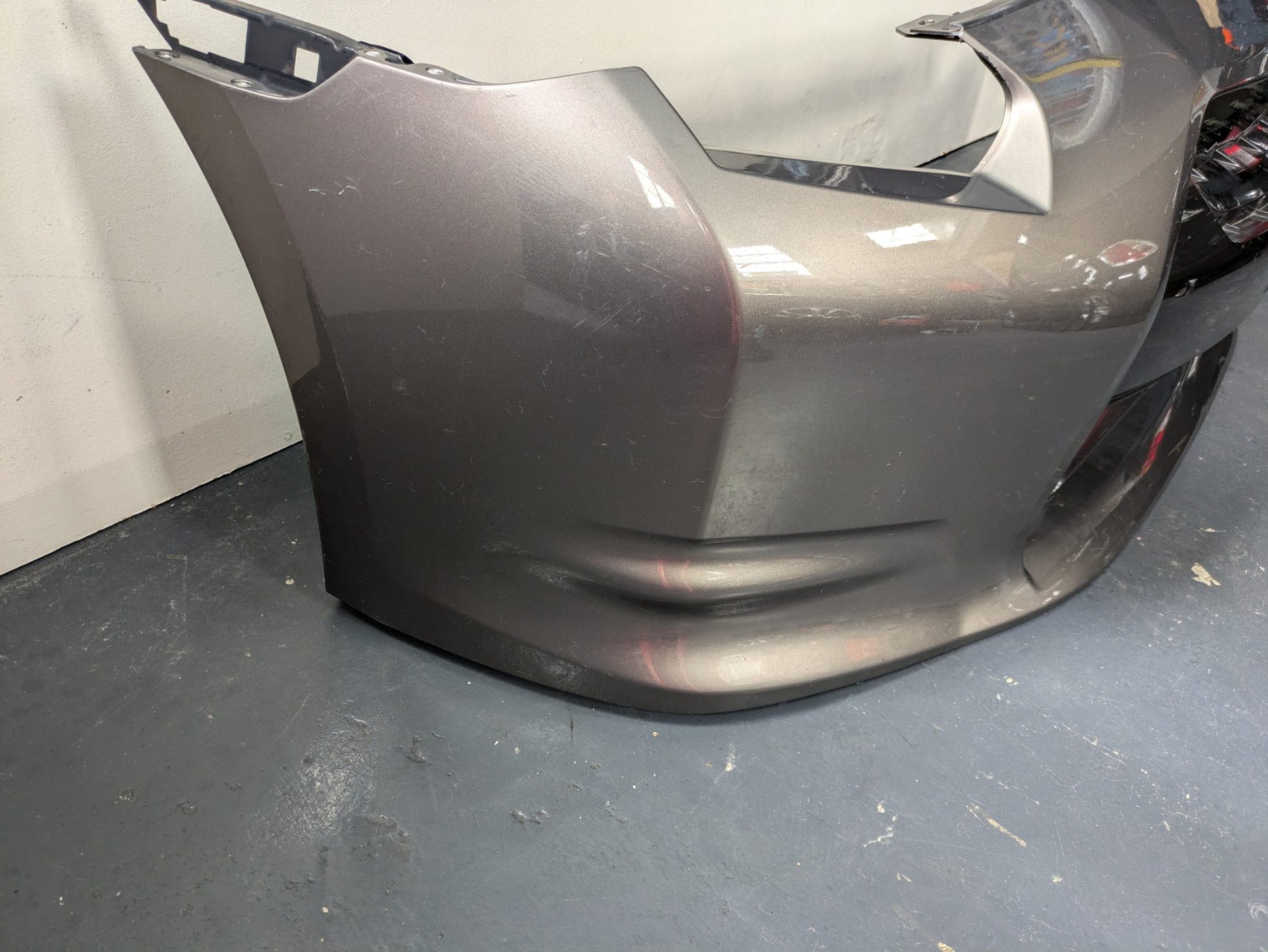 Genuine Front Bumper Nissan GT-R R35 2007 - 2011 Used