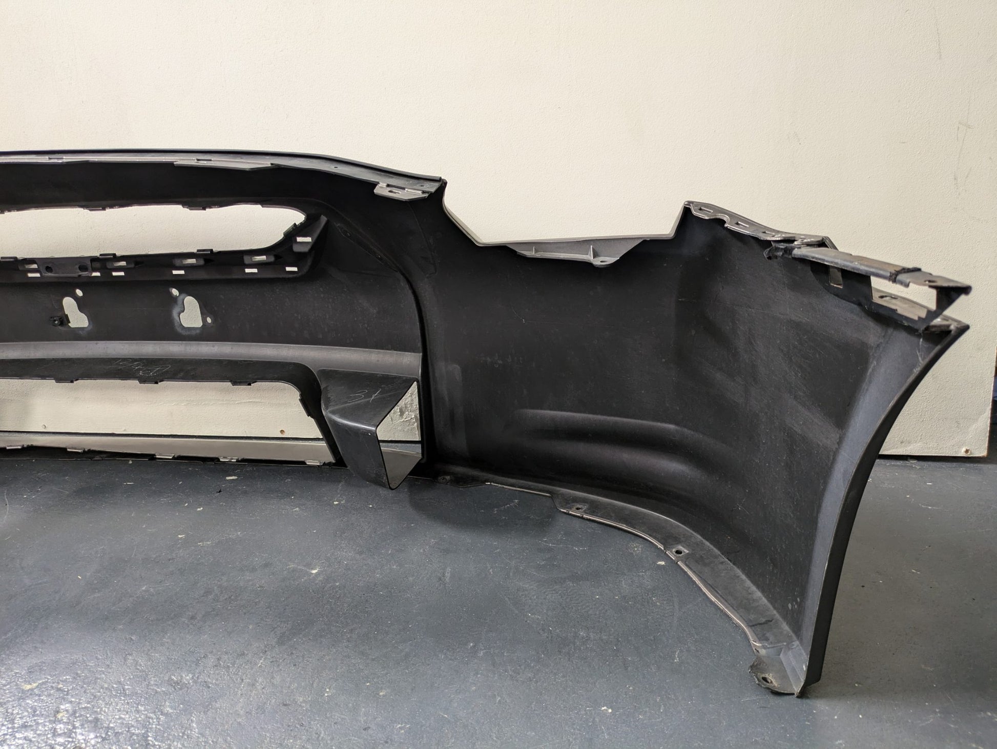 Genuine Front Bumper Nissan GT-R R35 2007 - 2011 Used