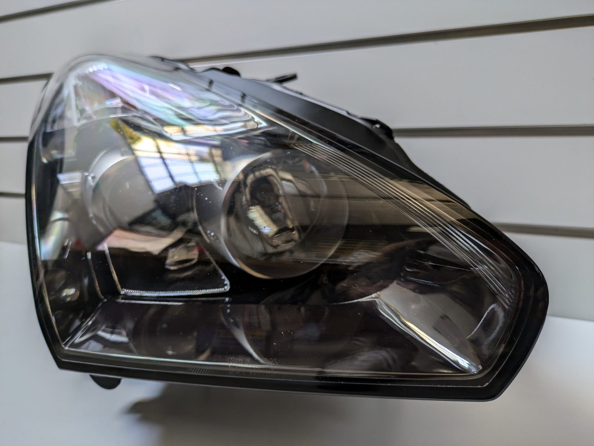 Genuine RH Headlight HID Nissan GTR R35 2007 - 2013 Used