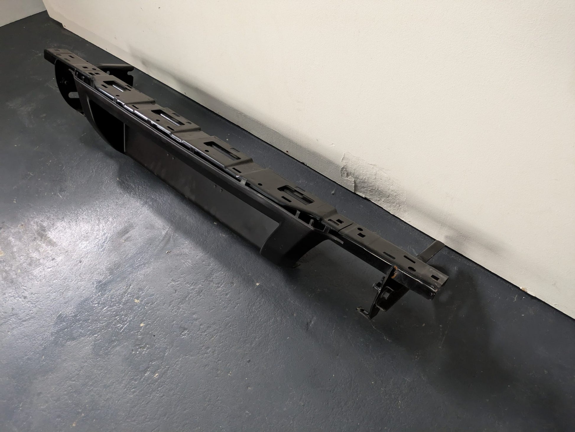 Genuine Rear Bumper Frame Nissan Navara PFL NP300 D23 2014-2020 Used
