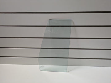 Genuine RH Quarter Glass Nissan Terrano Pathfinder D21 1990 - 1995 Used
