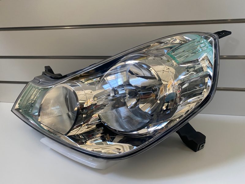 Genuine LH Headlight Nissan Wingroad Y12 2005-2012 New