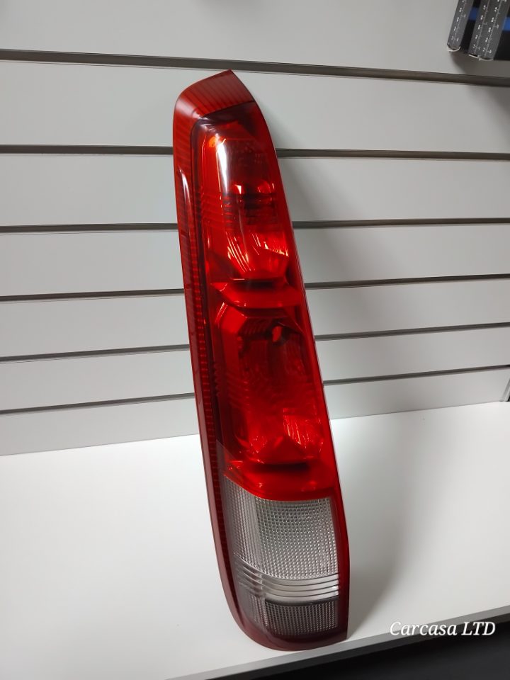 Genuine LH Taillight Nissan X-Trail T30 Pre Facelift 2000-2003 Used