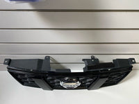 Genuine Front Bumper Grill Nissan X-TRAIL T31 PFL 2007-2010 Used
