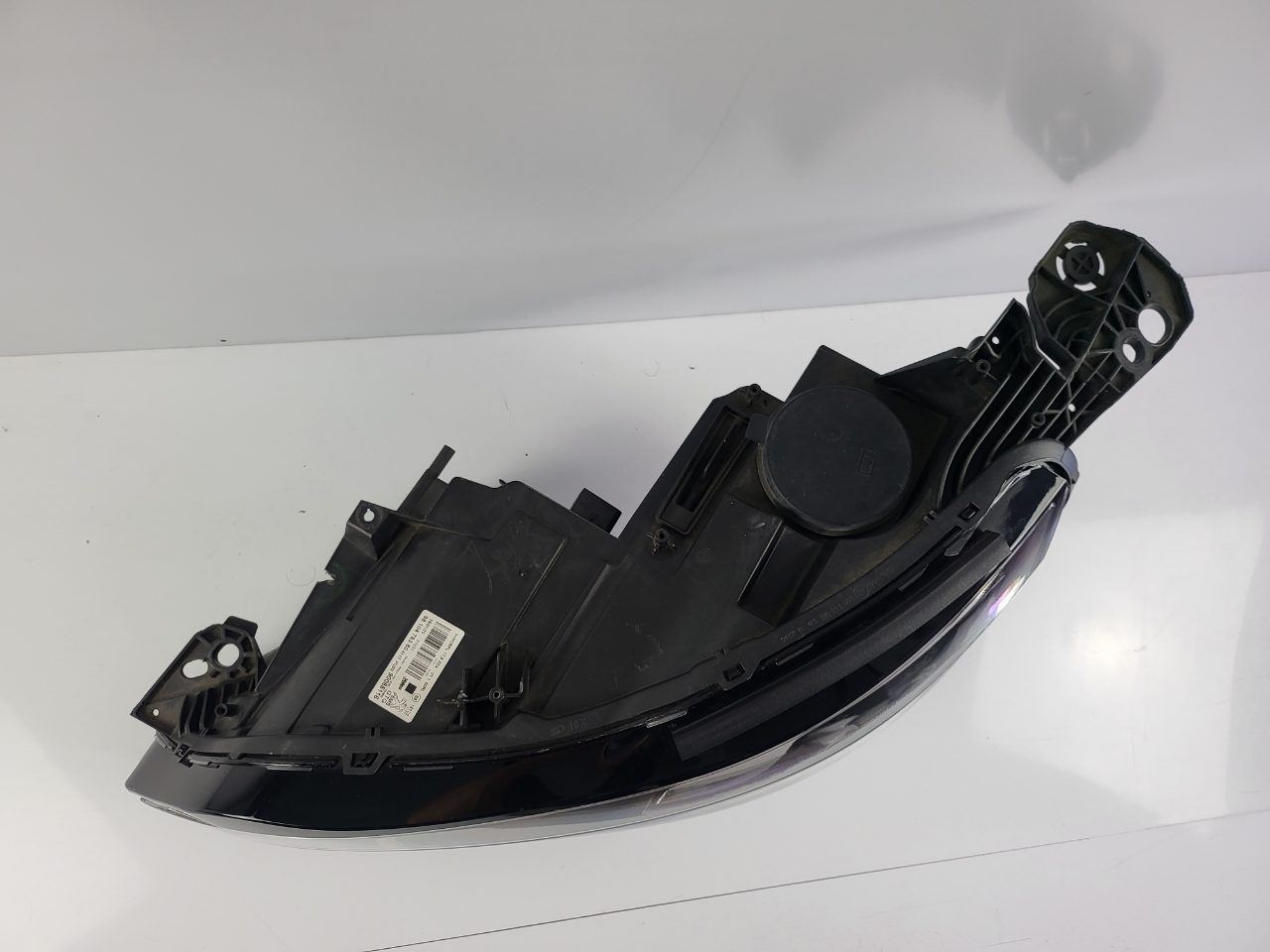 Genuine LH Headlight Peugeot 3008 & 5008 P84 P87 2018 -2020 Used