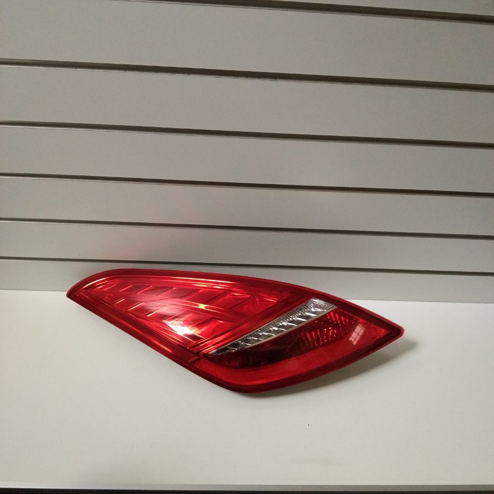 Genuine LH Taillight Peugeot RCZ T75 PFL 2009-2012 Used