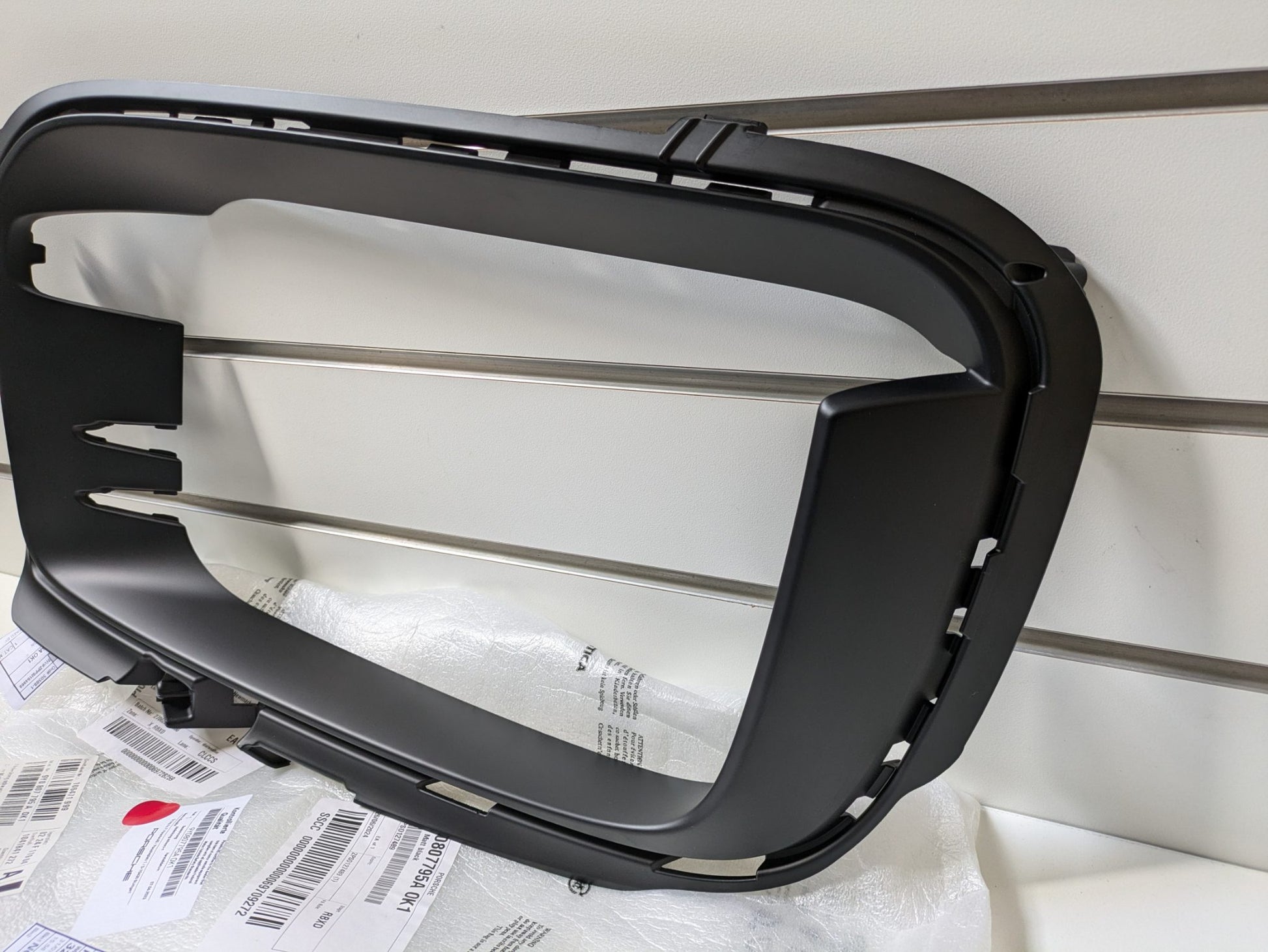 Genuine LH Bumper Grill Porsche Cayenne Turbo/Turbo S 9YA/9YB 2019 - 2023 New