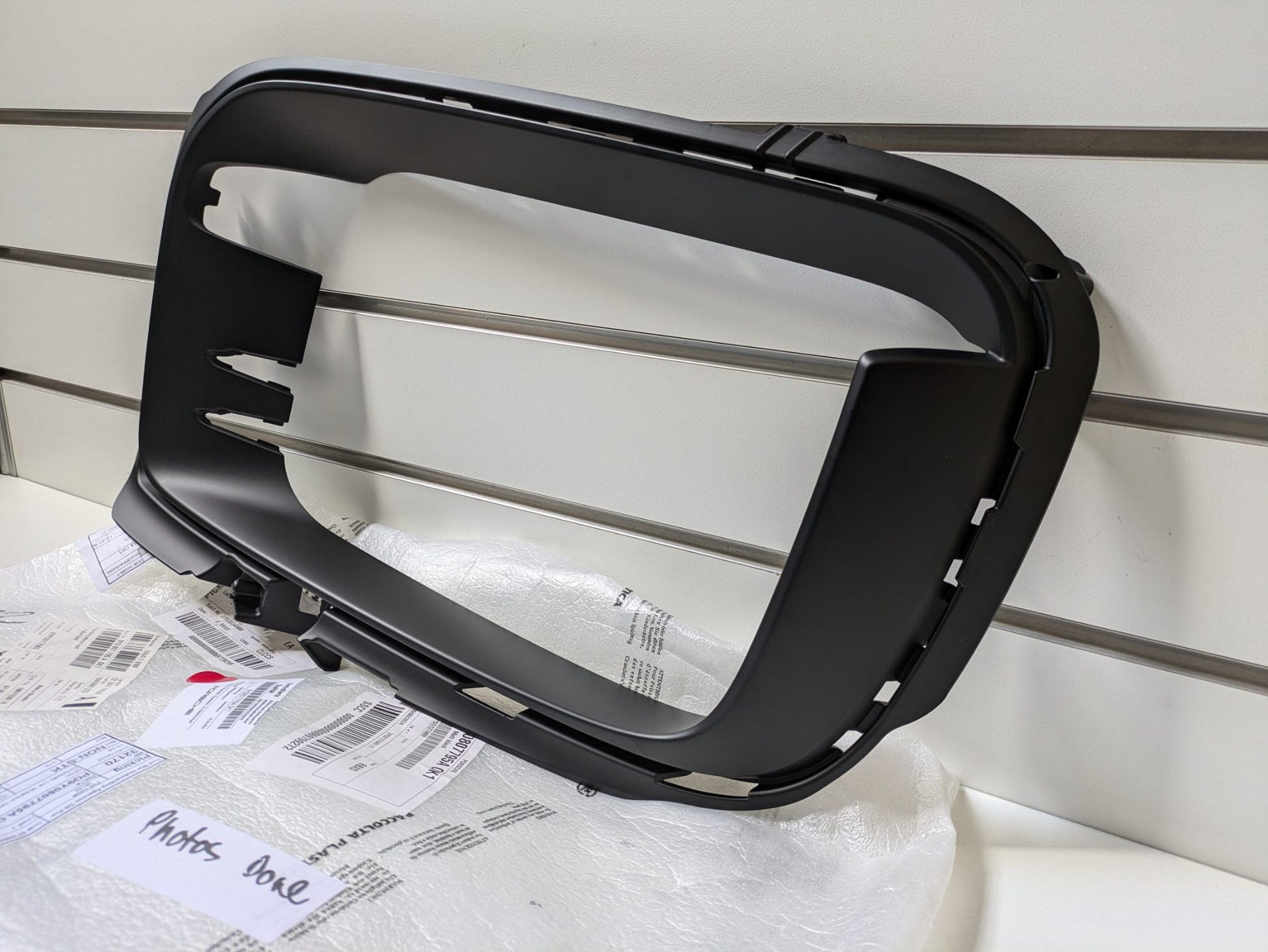 Genuine LH Bumper Grill Porsche Cayenne Turbo/Turbo S 9YA/9YB 2019 - 2023 New