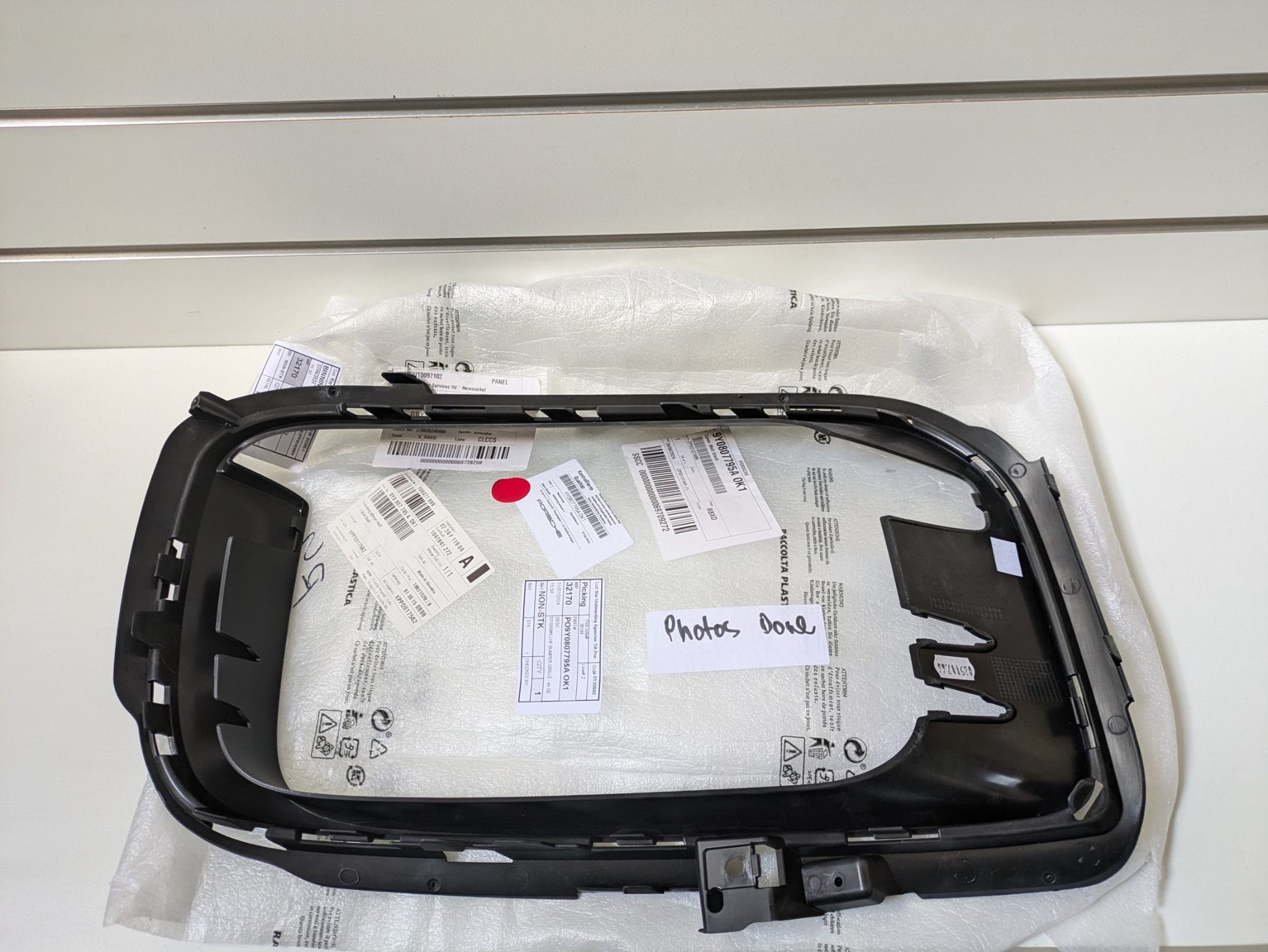 Genuine LH Bumper Grill Porsche Cayenne Turbo/Turbo S 9YA/9YB 2019 - 2023 New