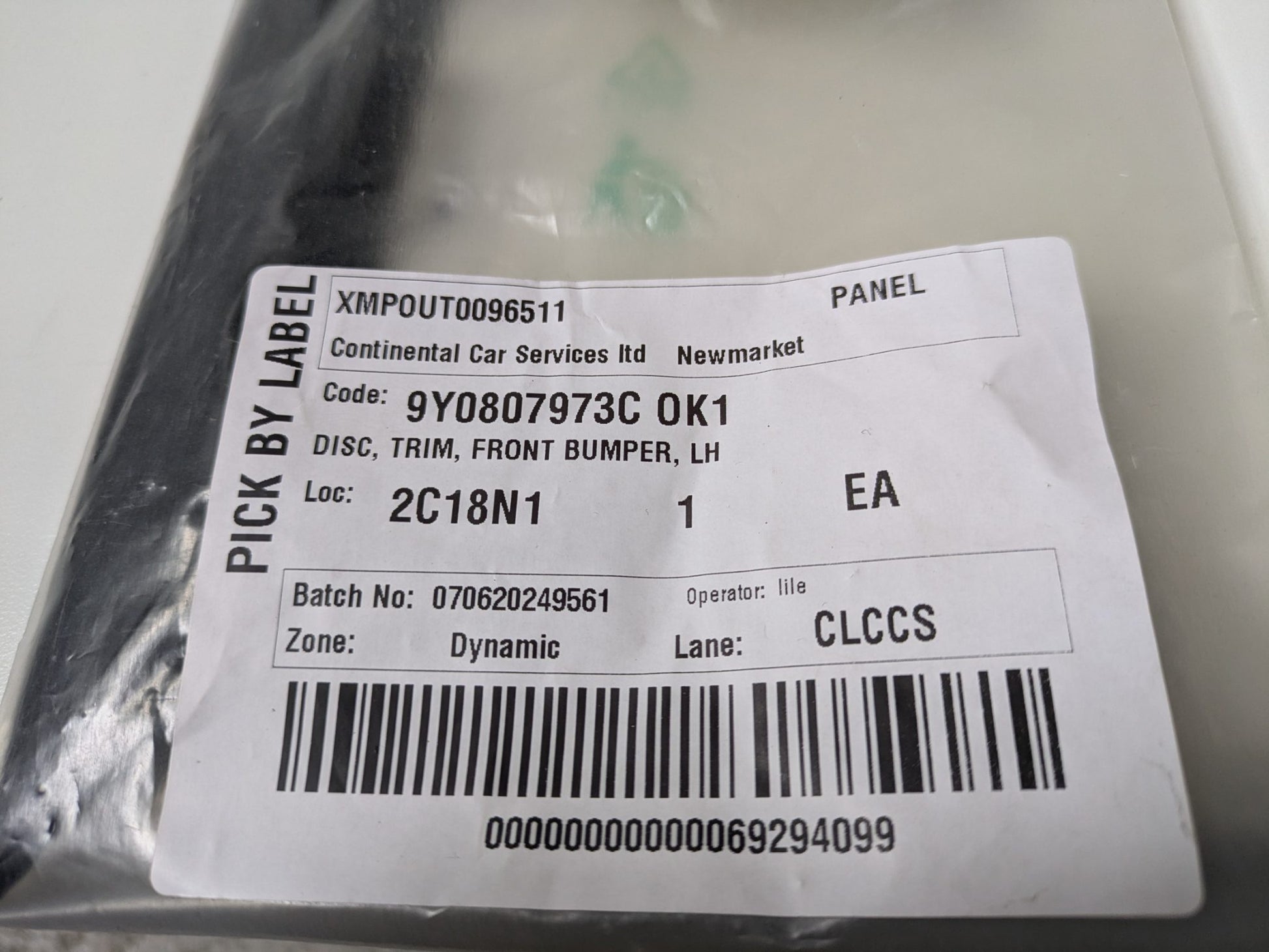 Genuine LH Centre Blade Grill Trim Porsche Cayenne Turbo/S 9YA/9YB 2019-2023 New