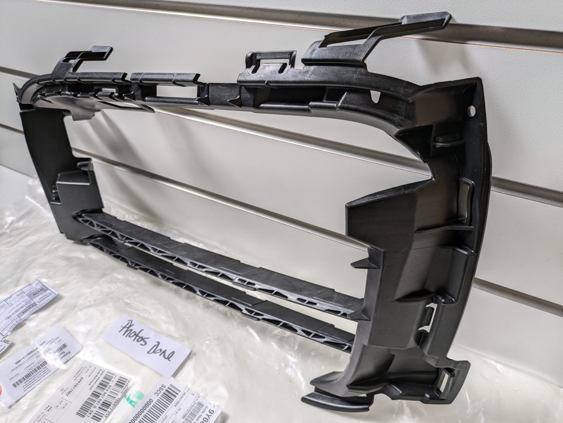 Genuine LH Grill Inner Frame Porsche Cayenne Turbo/Turbo S 9YA/9YB 2019 - 2023 New