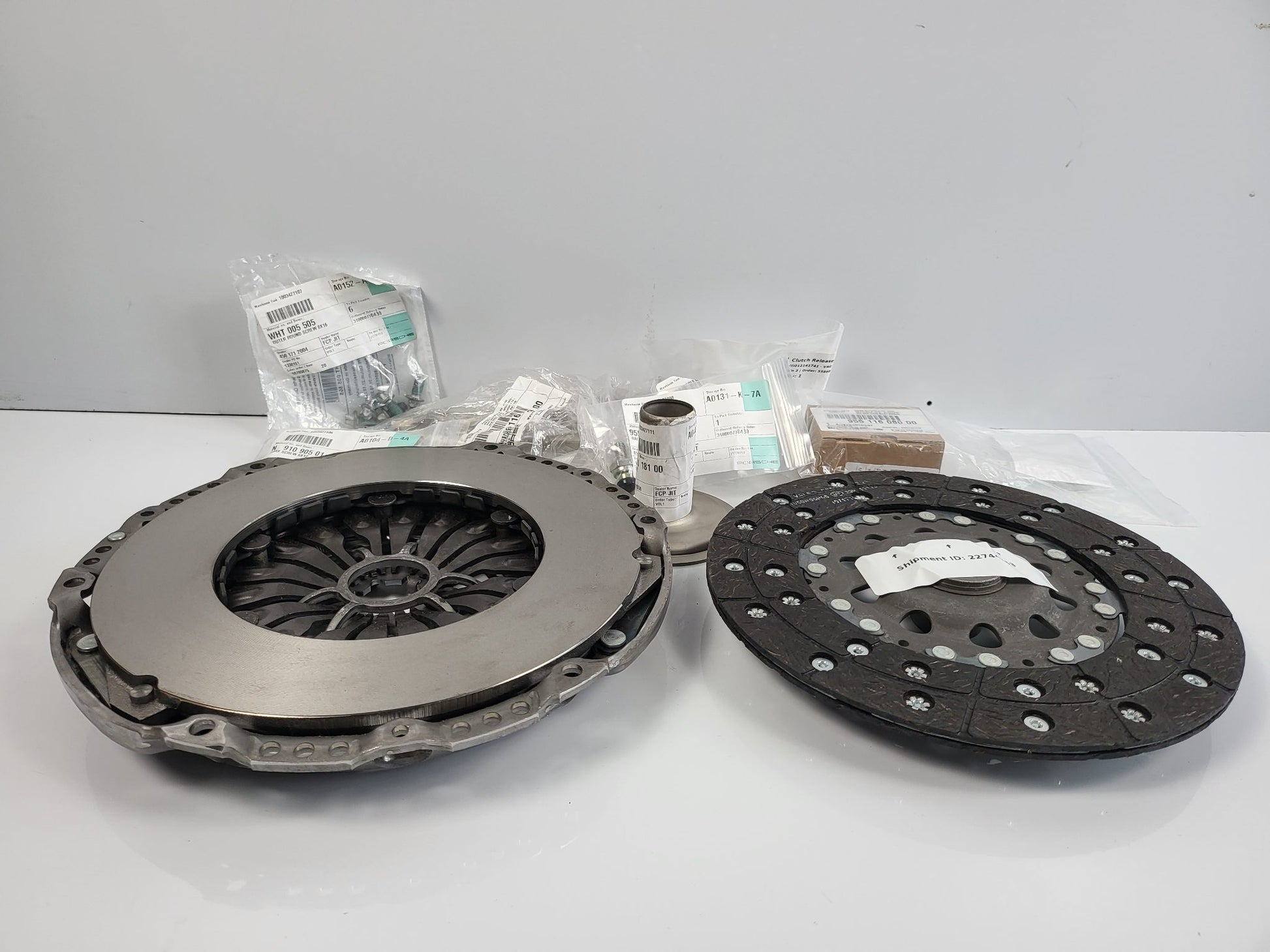 Genuine Porsche Clutch Kit Cayenne 958 V6 3.6L 2011-2014 NEW