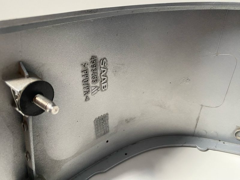 Genuine Corner Filler Panel Right RH side Saab 9-5 Pre-facelift 1997-2001 Used