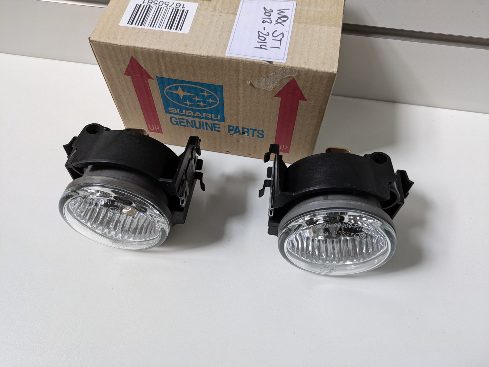 Genuine Fog Light Pair Subaru Impreza Wrx Sti 2011 - 2014 New