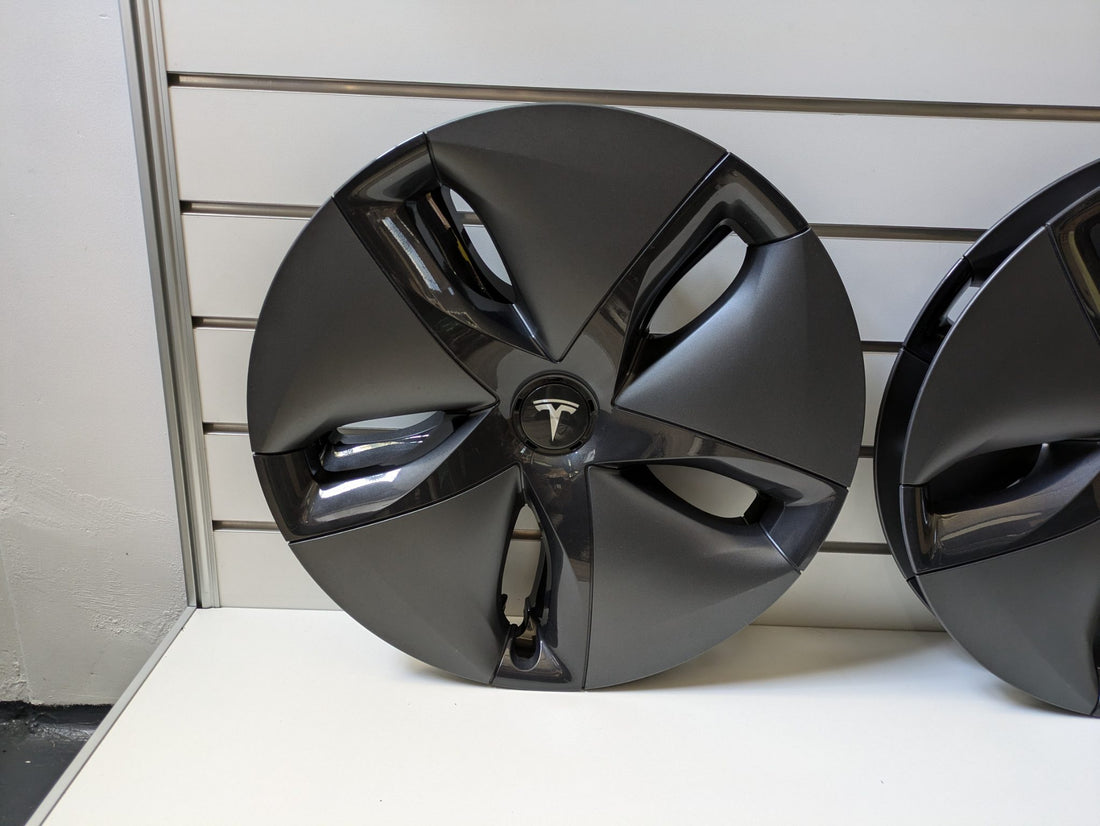 Genuine Wheel cover Tesla Model 3 - 18 inch AERO MOLD 3240 2017 - 2020 Used