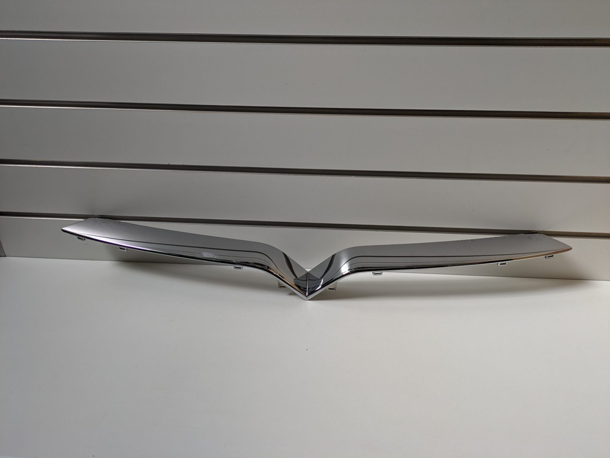 Genuine Front Fascia Chrome Grille Tesla Model X 2016 - 2020 Used