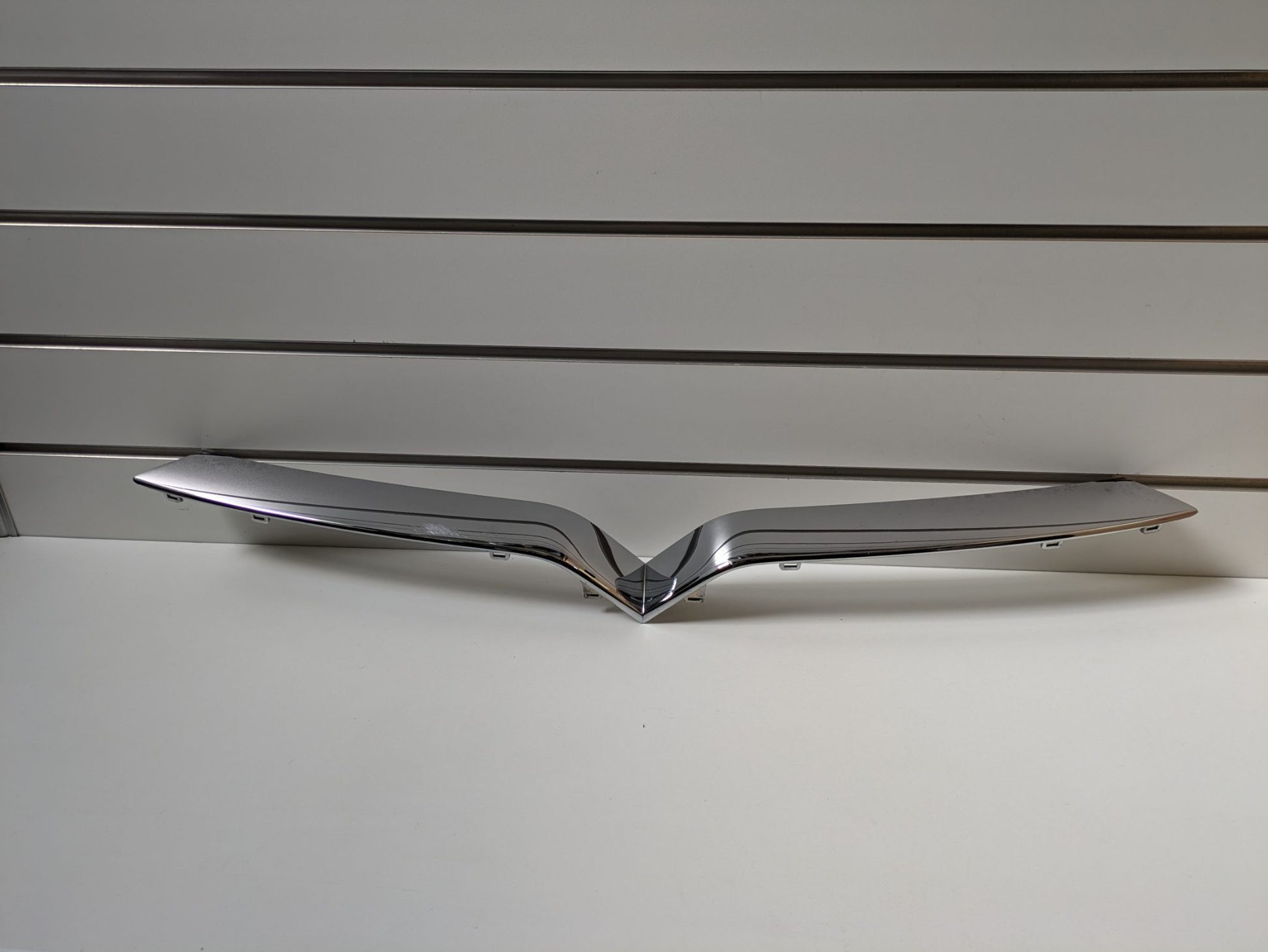 Genuine Front Fascia Chrome Grille Tesla Model X 2016 - 2020 Used