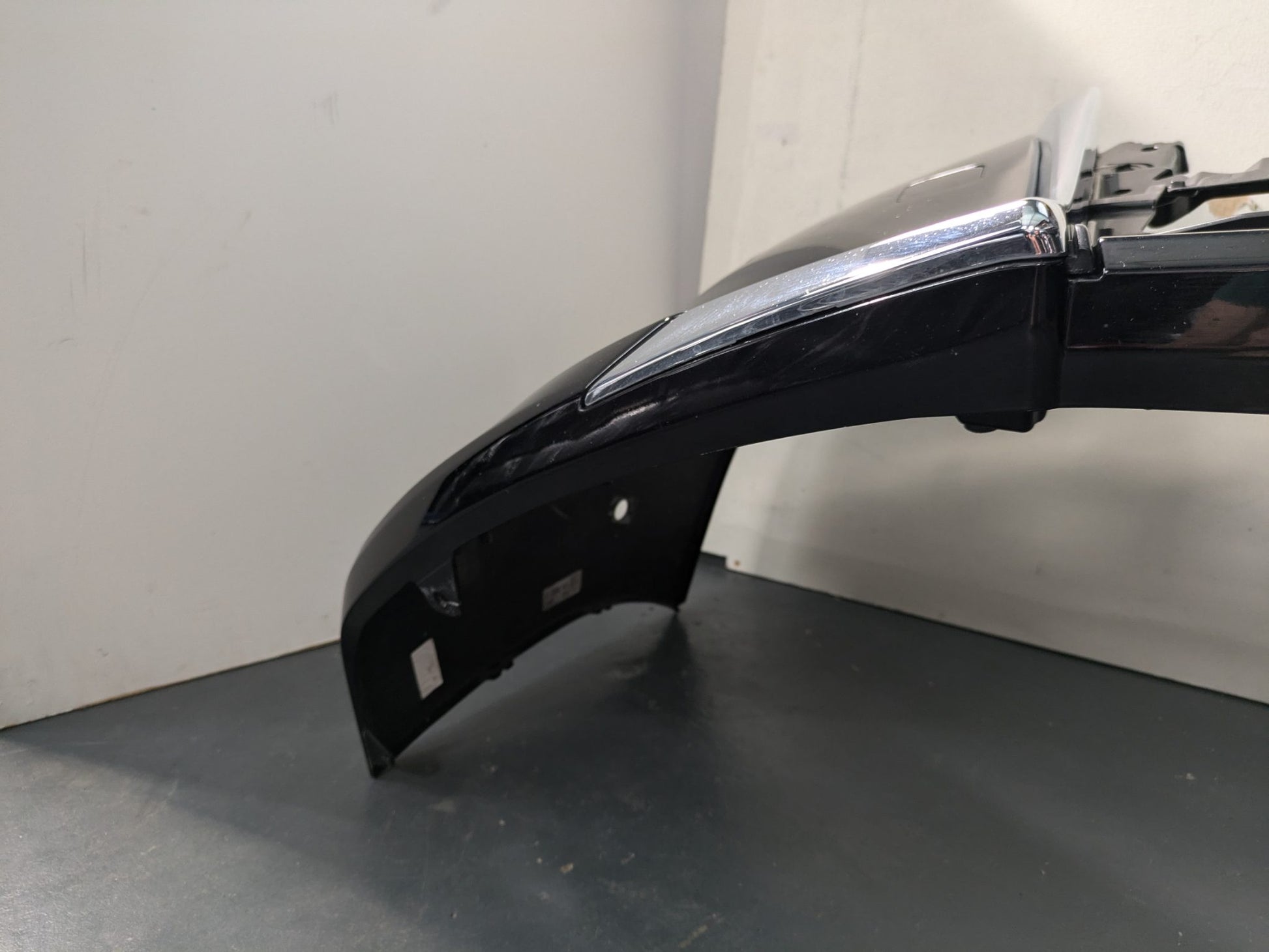 Genuine Front Bumper Toyota Alphard AH30 H30W FL 2018 - 2023 Used